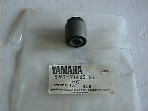Genuine yamaha engine mount - engine,