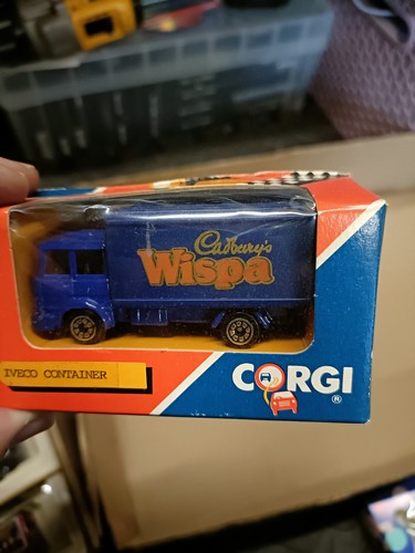 Corgi iveco box truck - corgi,