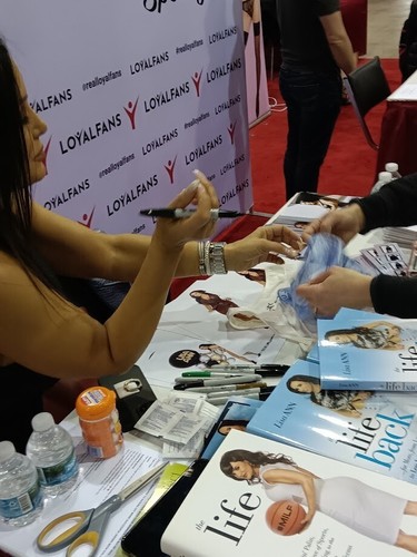 Lisa ann signed lucky - signed, brand