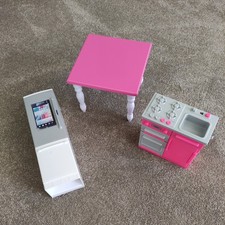 Barbie Dream House Replacement Kitchen Furniture Fridge Freezer Cooker & Table