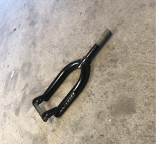 16" Avigo 1" x 5 1/4" Threaded