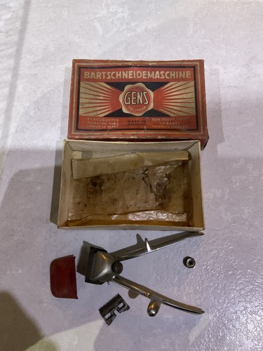 Vintage old hair clippers - vintage,