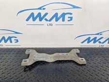 19-ON MERCEDES A CLA C188 V177 EQ 250E EXHAUST SYSTEM CENTRE BRACKET A2474921500
