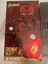 Hot Toys Iron Man Mark 7 Movie