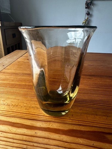 Vintage olive green tint - green,