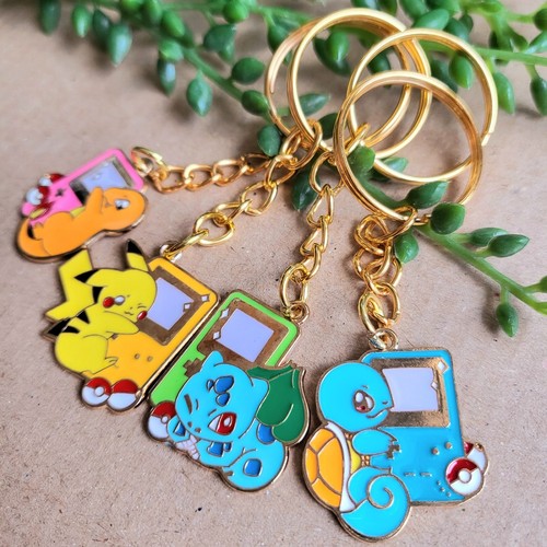 Pokemon gameboy enamel keyring - pokemon,