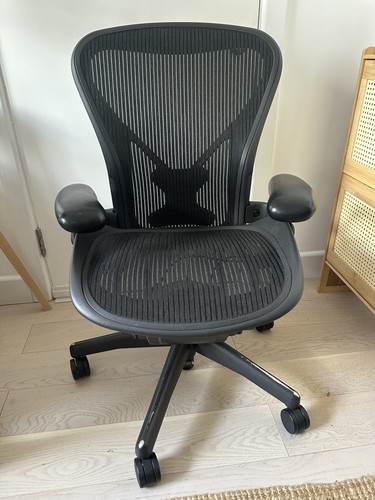 Herman miller aeron classic - herman,