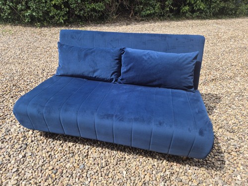 Made seater blue velvet sofa - 2,