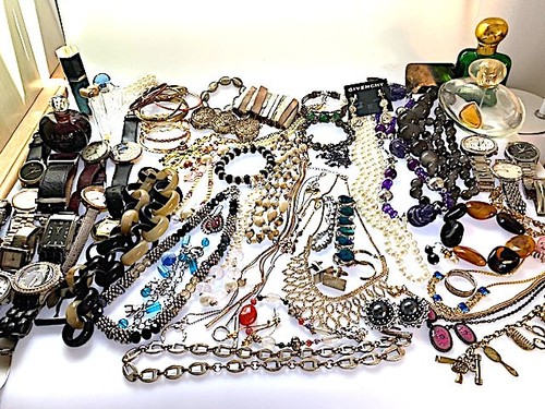 Costume jewellery job lot - jewellery,