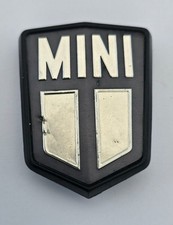 Classic Austin Mini Bonnet Badge Silver and Grey with Black Surround CHZ 4143