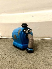 1996 Ragdoll Teletubbies - Push Along Friction Noo-Noo Toy Figure Vacuum Cleaner