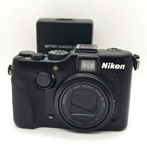 Nikon coolpix p7100 1mp - p7100, 10.1mp