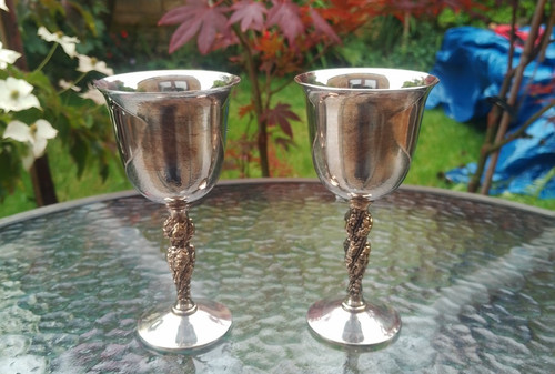 Two old velero - ,