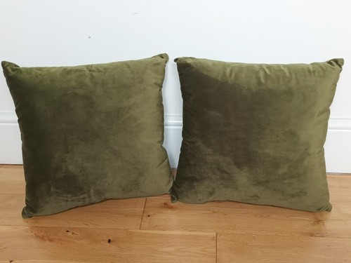 Dark green velvet filled