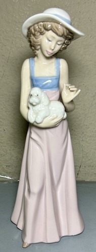 Nao lladro porcelain - porcelain, 10”