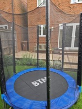 6ft - outdoor trampoline with enclosure