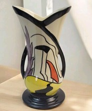 Lorna Bailey House & Path