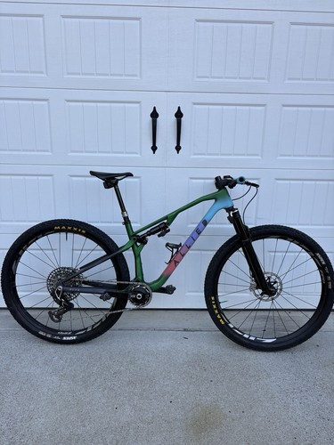 Allied full suspension - full,