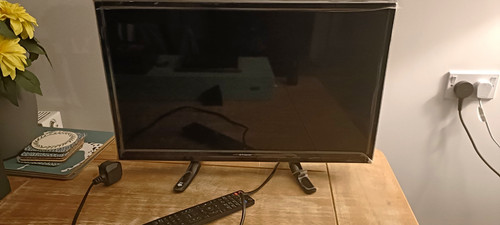Polaroid 24in lcd 1080p - 24in, tv