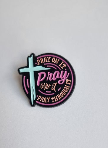 Pray christian pin - it,