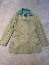 Cousins Of Cheltenham Ladies