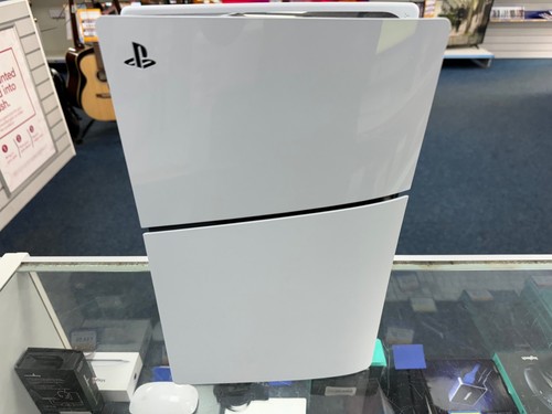 Sony playstation slim 825gb - 5,