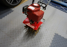 Mantis Tiller 2 Stroke with Scarifier, Aerator and Edging attachments