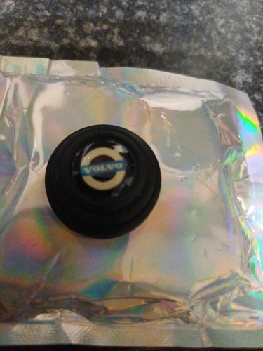 Volvo car hub caps set - hub,