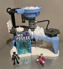 Imaginext DC Universe Batman Mr Freeze Headquarters / HQ Figure Play set 2012