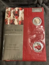 NEW Ashley Wilde Harper Red