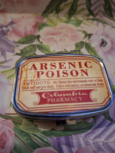 Retro humerous funny pill box - retro,