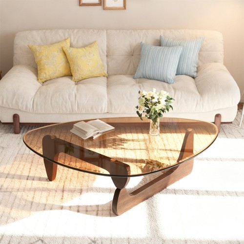 Elegant artistic end - end, table