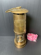 Makers Aberdare - E. Thomas &