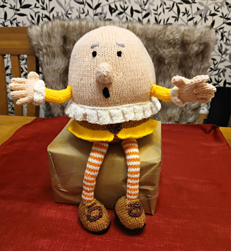 Hand knitted humpty - humpty, dumpty