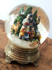 1990 Franklin Mint Carolers Snow Globe | Music Box | Vintage Collectable