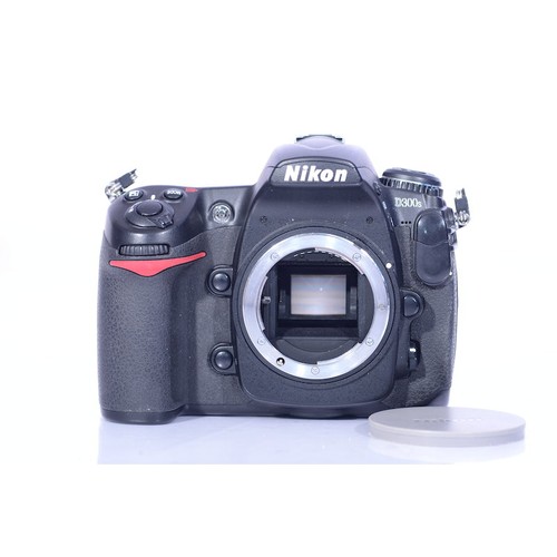 Nikon d300s camera - d,