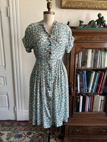 Vintage 1930s 40s green - vintage,
