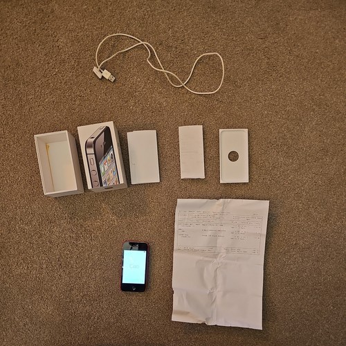 Apple iphone 16gb - iphone,