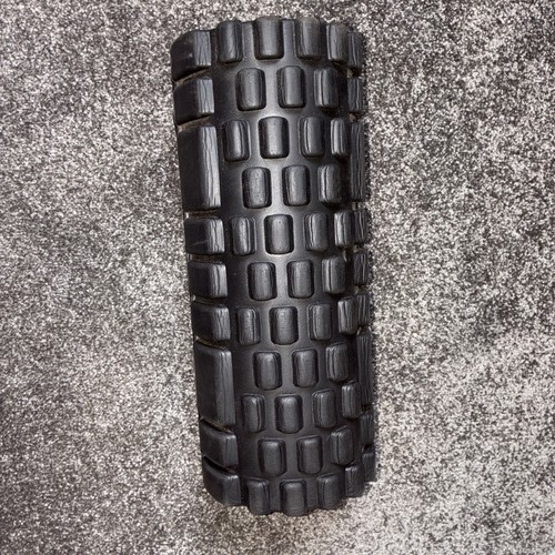 Foam roller massage - roller, grid