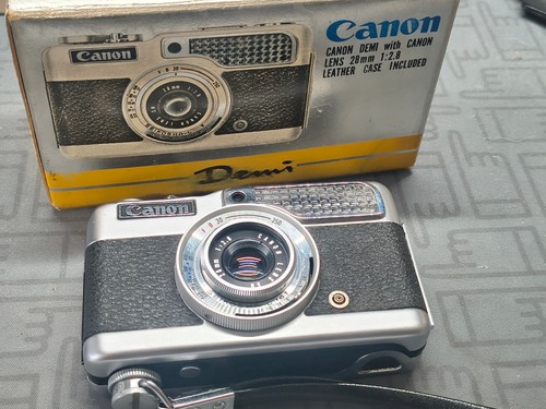 Canon demi working half - canon, frame
