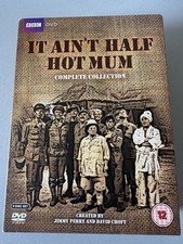 Ain half hot mum complete - it,