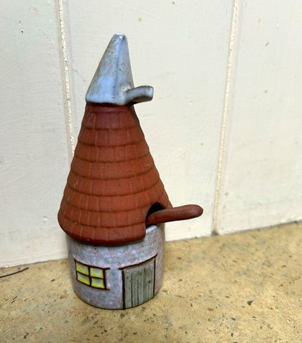 Hand painted ceramic oast - hand,