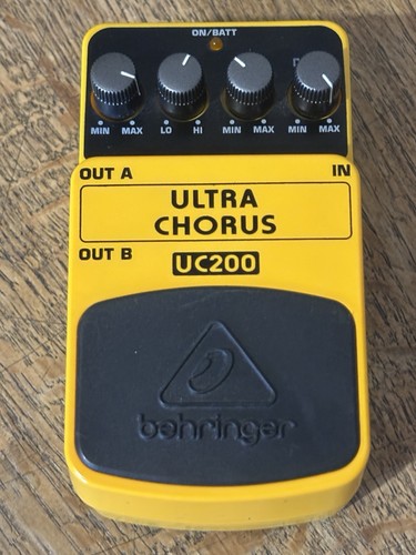 Behringer ultra chorus uc200 - behringer,