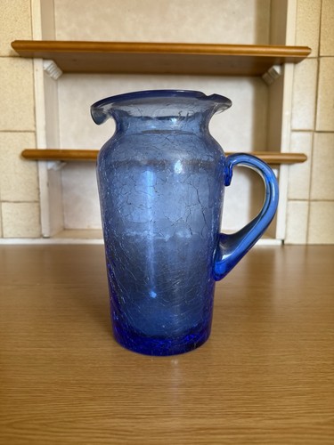Vintage blue crackle glass - blue,
