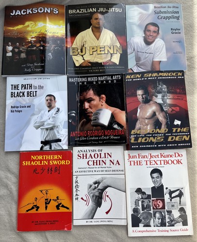 Martial arts books 17 sc - martial,
