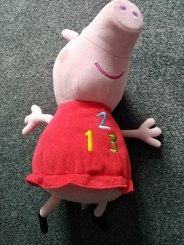 Pepper pig with red - pig,