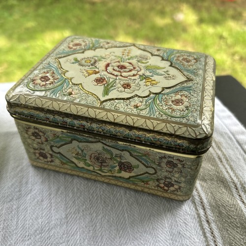 Vintage floral tin - vintage,