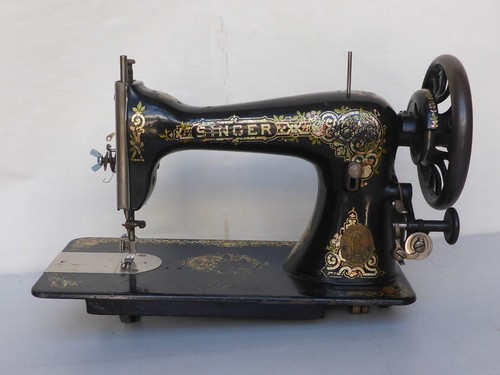 Top headpiece old singer - top,