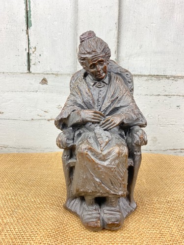 Elderly lady chair - lady, in