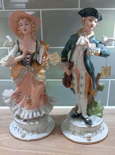 Vintage pair handpainted - of,